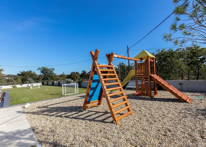Quercus Zadarvillas 빌라 Policnik
