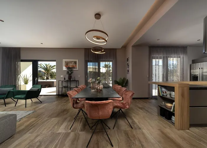 빌라 Quercus Zadarvillas *