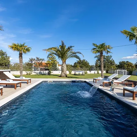 Quercus Zadarvillas Villa *