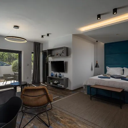 Vila Quercus Zadarvillas *