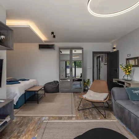 Vila Quercus Zadarvillas *
