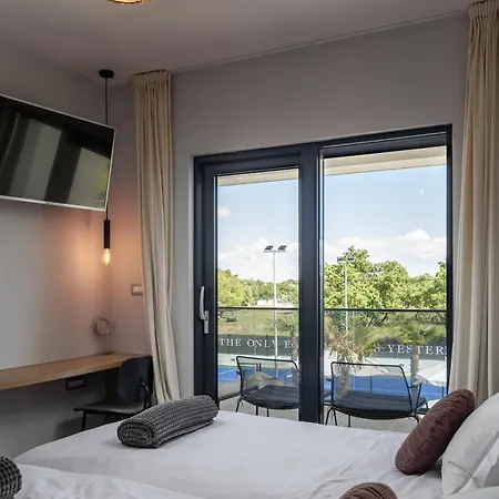 Vila Quercus Zadarvillas *